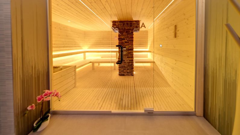 Foto con vista dall'esterno della sauna di Special ONE.